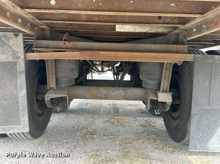 image for item OK9190 2007 Utility 3000R  refrigerated van trailer