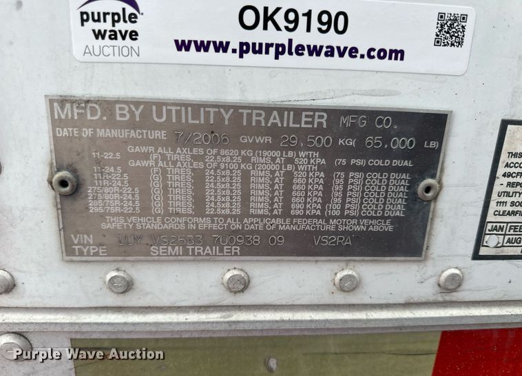 image for item OK9190 2007 Utility 3000R  refrigerated van trailer