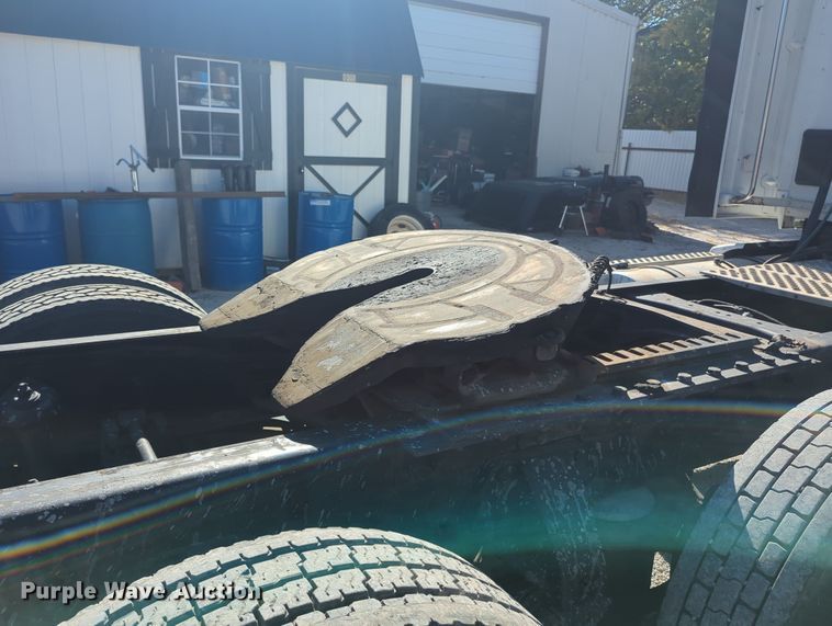 image for item OL9122 2015 Kenworth T680  semi truck