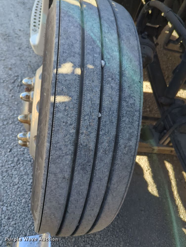 image for item OL9122 2015 Kenworth T680  semi truck