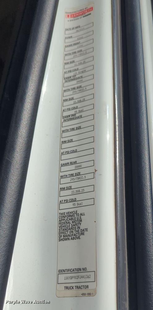 image for item OL9122 2015 Kenworth T680  semi truck