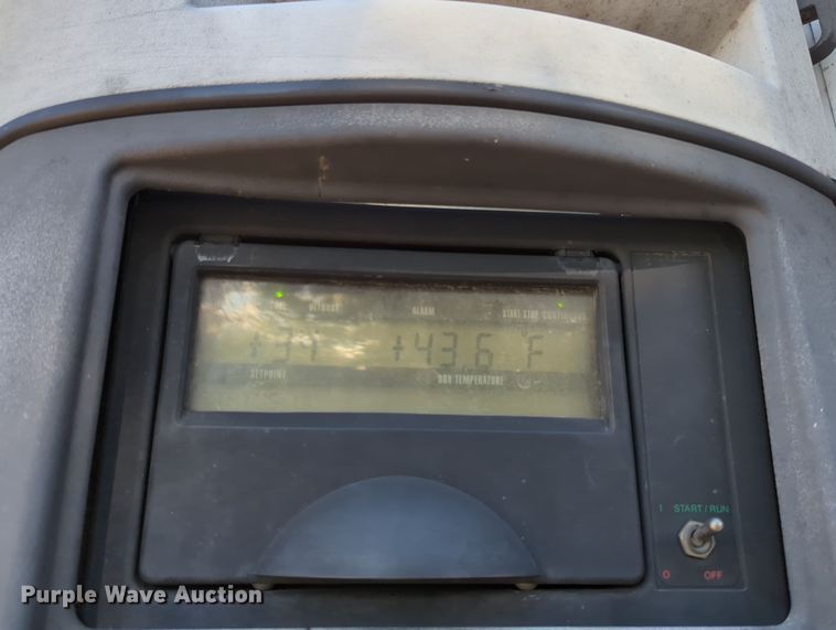 image for item OL9126 2008 Utility  refrigerated van trailer