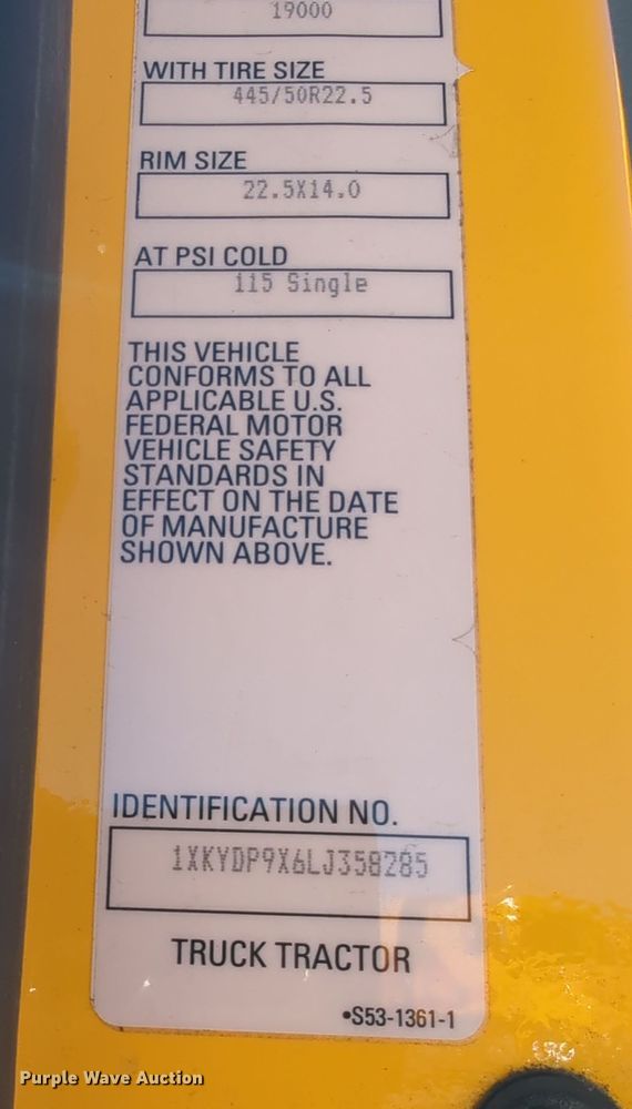 image for item OL9134 2020 Kenworth T680  semi truck