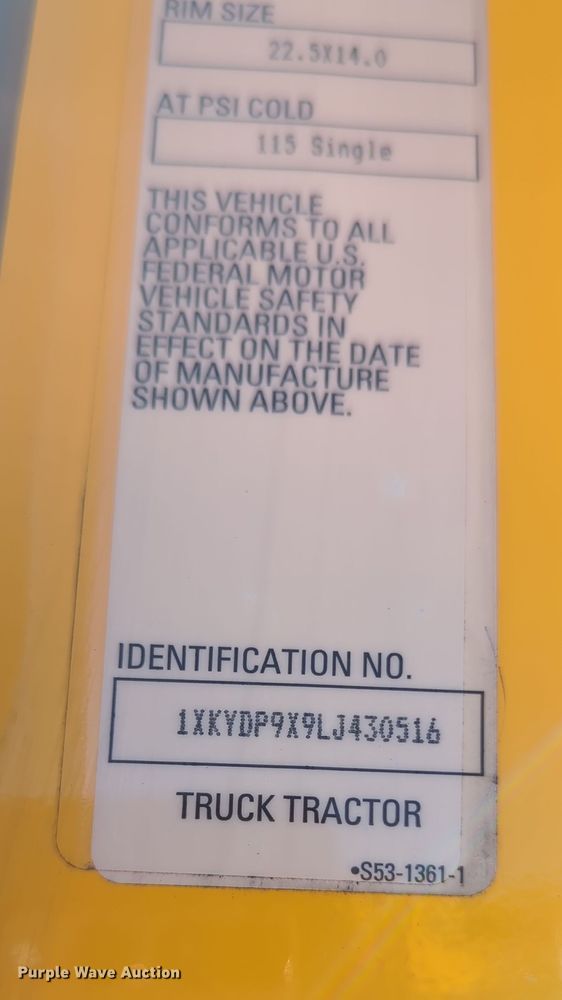 image for item OL9137 2020 Kenworth T680  semi truck