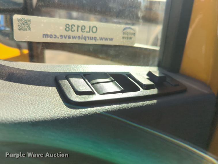 image for item OL9138 2019 Kenworth T680  semi truck