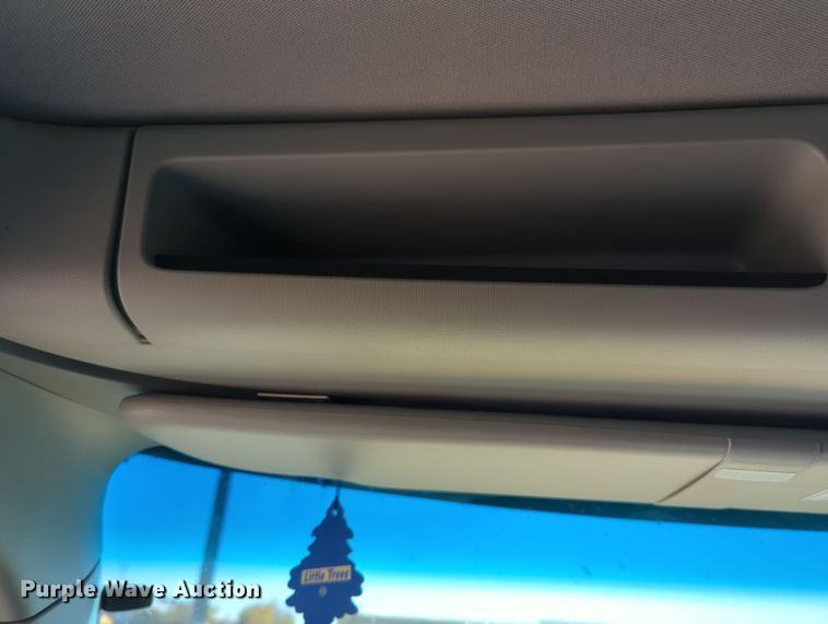 image for item OL9145 2019 Kenworth T680  semi truck