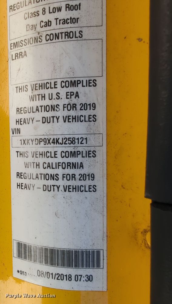 image for item OL9145 2019 Kenworth T680  semi truck