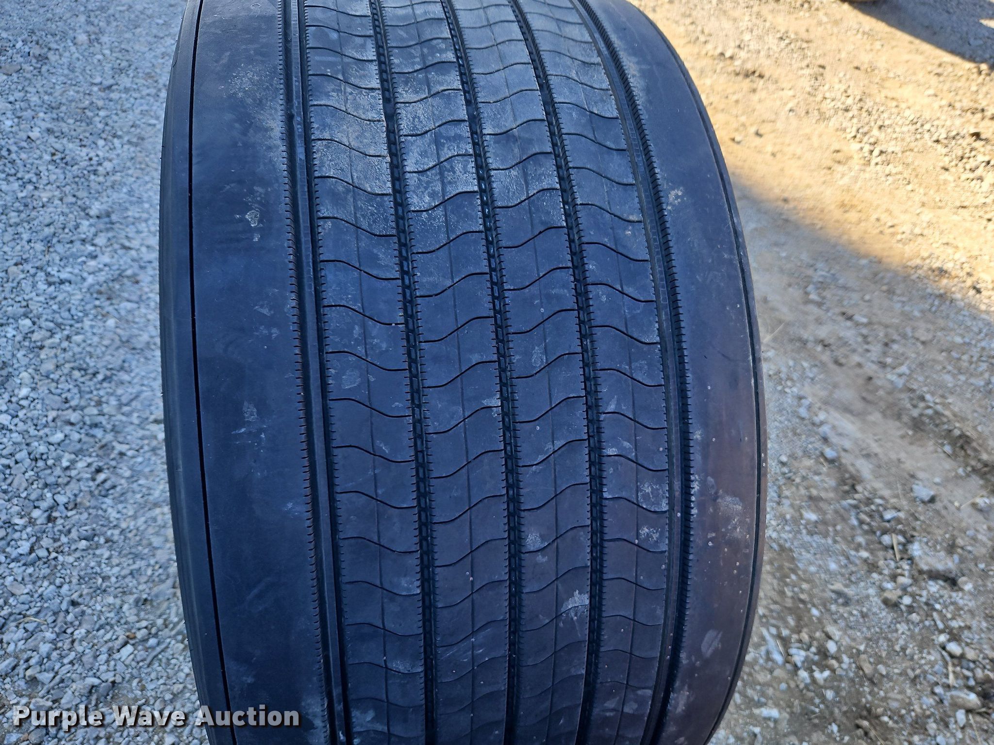 (4) Bridgestone Greatec tires and wheels in Mound City, KS Item LB9592 for sale Purple Wave