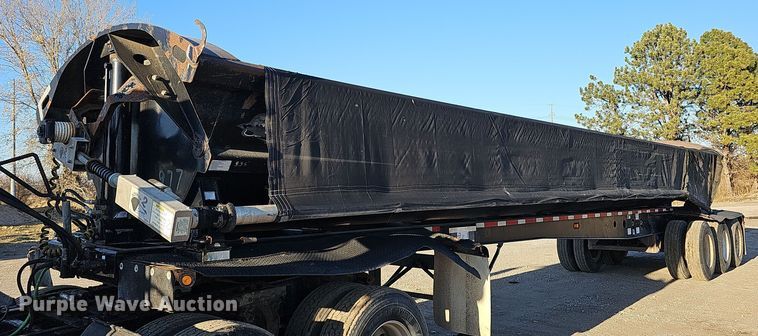 image for item DQ8465 2008 Smithco S3-44-36 side dump trailer