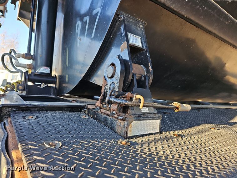 image for item DQ8465 2008 Smithco S3-44-36 side dump trailer