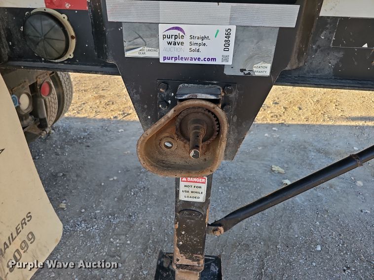 image for item DQ8465 2008 Smithco S3-44-36 side dump trailer