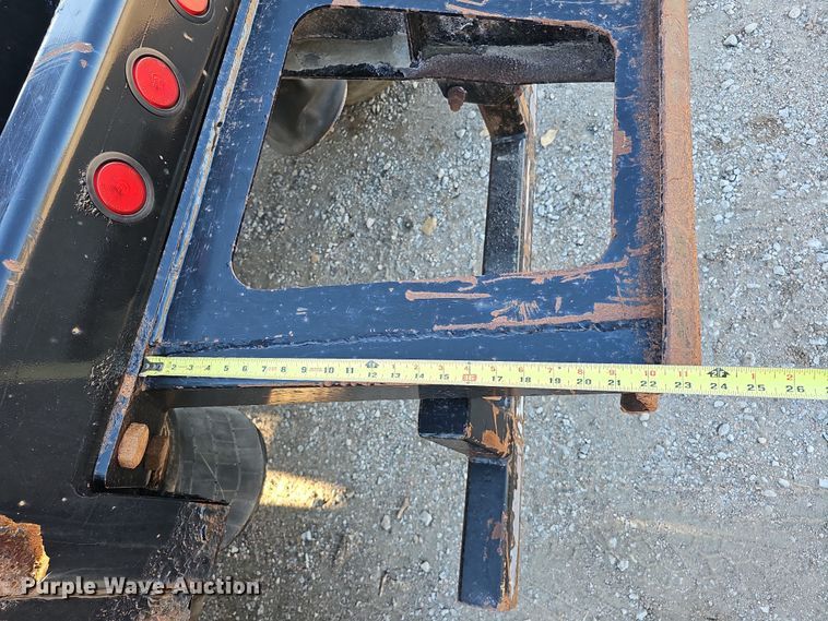 image for item DQ8465 2008 Smithco S3-44-36 side dump trailer