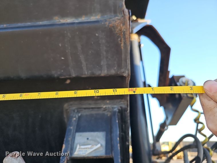 image for item DQ8465 2008 Smithco S3-44-36 side dump trailer