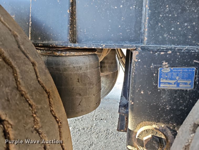 image for item DQ8465 2008 Smithco S3-44-36 side dump trailer