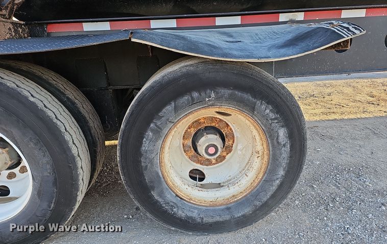 image for item DQ8465 2008 Smithco S3-44-36 side dump trailer