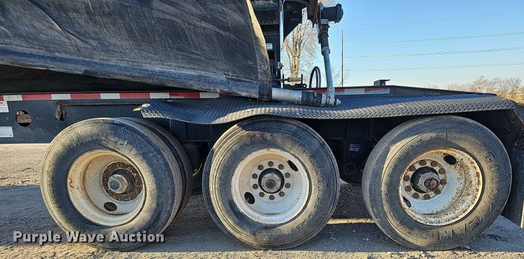 image for item DQ8465 2008 Smithco S3-44-36 side dump trailer