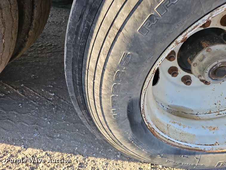 image for item DQ8465 2008 Smithco S3-44-36 side dump trailer