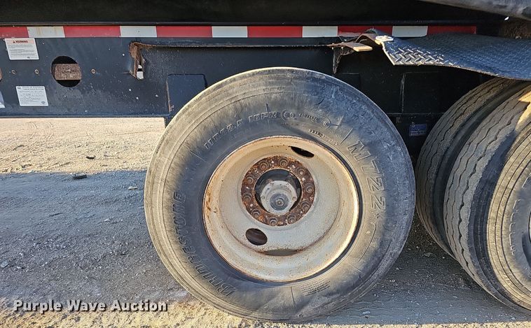 image for item DQ8465 2008 Smithco S3-44-36 side dump trailer