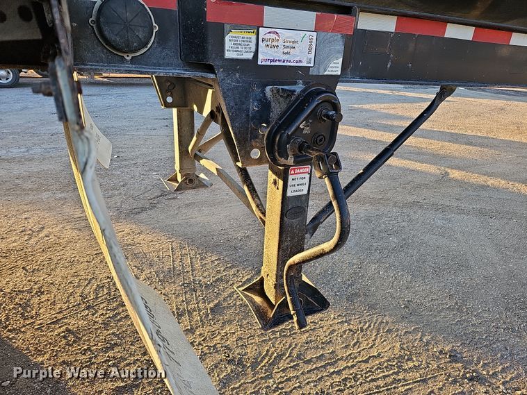 image for item DQ8467 2008 SmithCo S3-44-36 side dump trailer