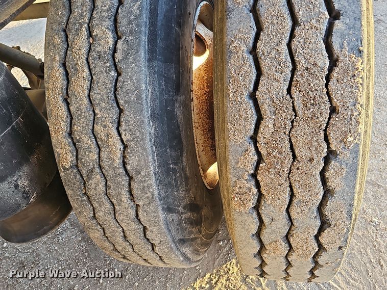 image for item DQ8467 2008 SmithCo S3-44-36 side dump trailer