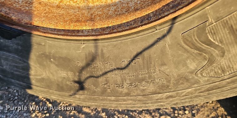 image for item DQ8467 2008 SmithCo S3-44-36 side dump trailer