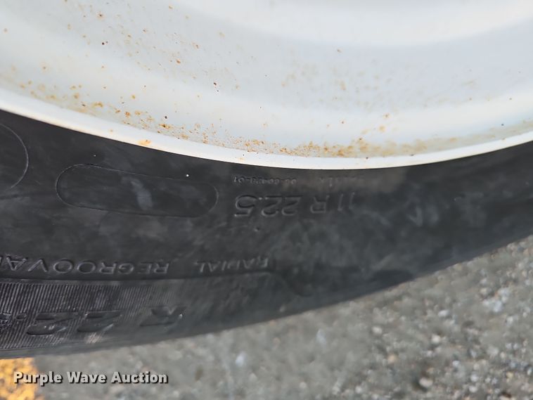 image for item DQ8467 2008 SmithCo S3-44-36 side dump trailer