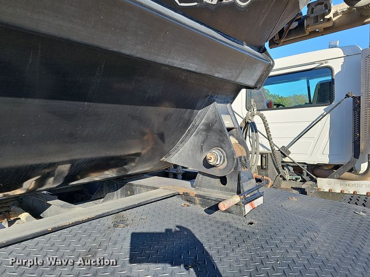 image for item DQ8468 2008 SmithCo S3-44-36 side dump trailer