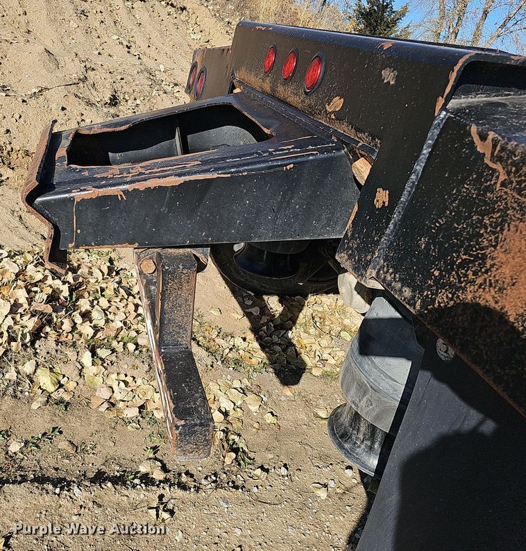 image for item DQ8468 2008 SmithCo S3-44-36 side dump trailer