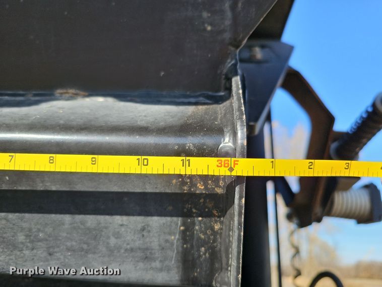 image for item DQ8468 2008 SmithCo S3-44-36 side dump trailer