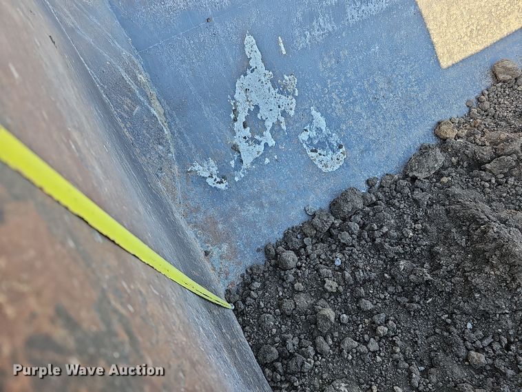 image for item DQ8468 2008 SmithCo S3-44-36 side dump trailer