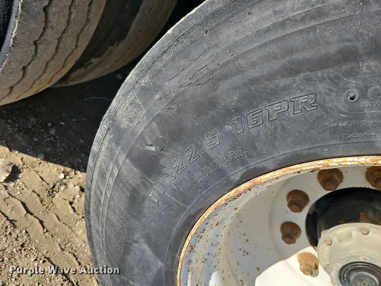 image for item DQ8468 2008 SmithCo S3-44-36 side dump trailer