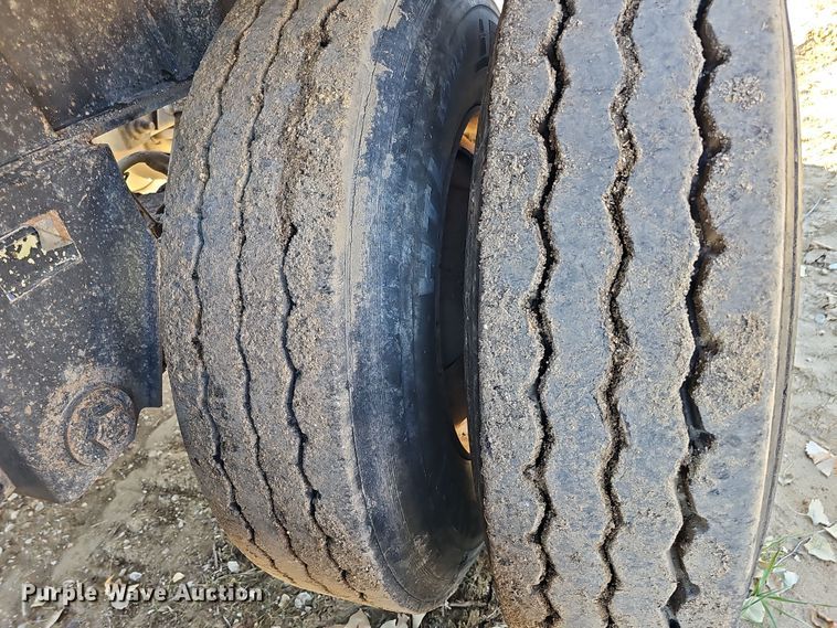 image for item DQ8468 2008 SmithCo S3-44-36 side dump trailer