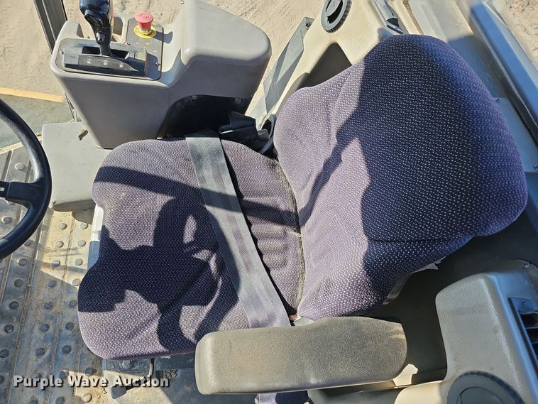 image for item DQ8471 2012 Volvo SD100D single drum vibratory roller