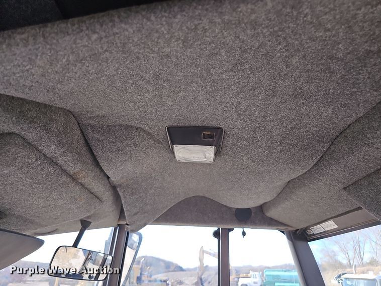 image for item DQ8471 2012 Volvo SD100D single drum vibratory roller