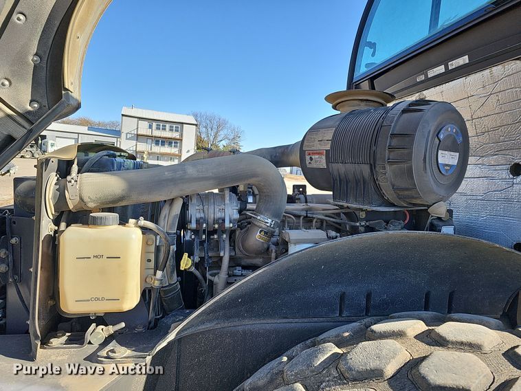 image for item DQ8471 2012 Volvo SD100D single drum vibratory roller