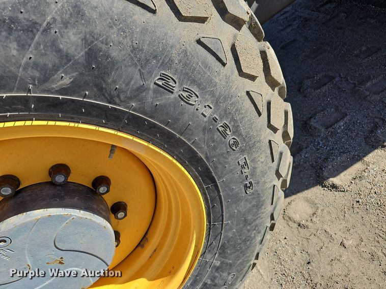 image for item DQ8471 2012 Volvo SD100D single drum vibratory roller