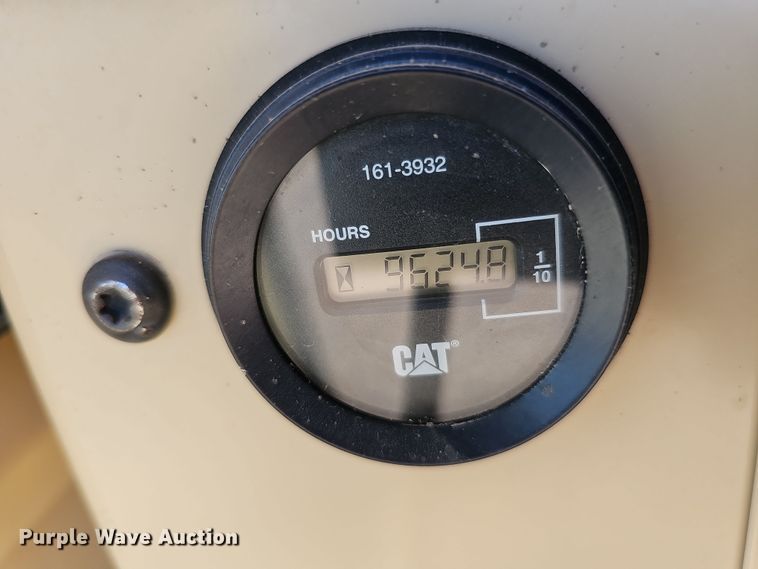 image for item DQ8472 2002 Caterpillar 160H VHP  motor grader