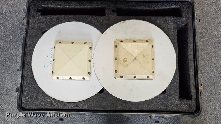 image for item DQ8472 2002 Caterpillar 160H VHP  motor grader