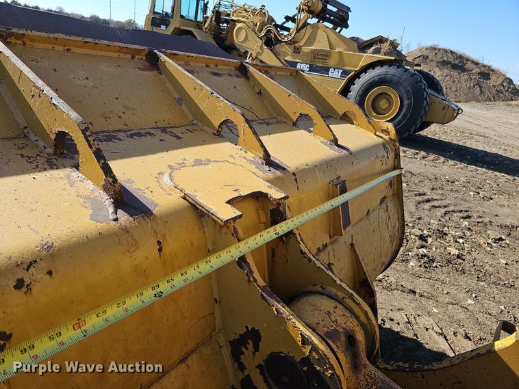 image for item DQ8473 2001 Caterpillar 963C track loader