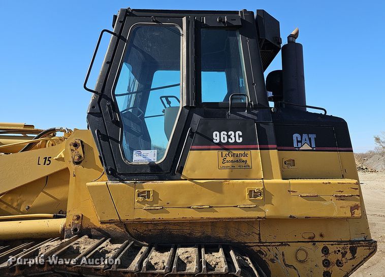 image for item DQ8473 2001 Caterpillar 963C track loader