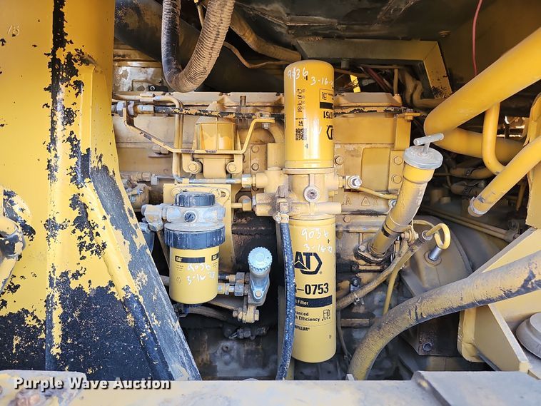 image for item DQ8473 2001 Caterpillar 963C track loader