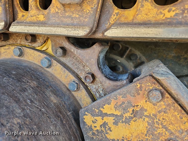 image for item DQ8473 2001 Caterpillar 963C track loader