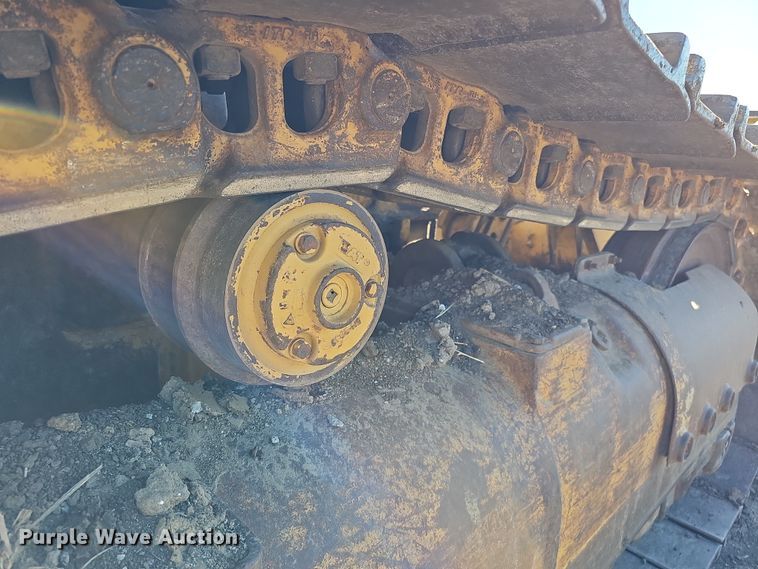 image for item DQ8473 2001 Caterpillar 963C track loader