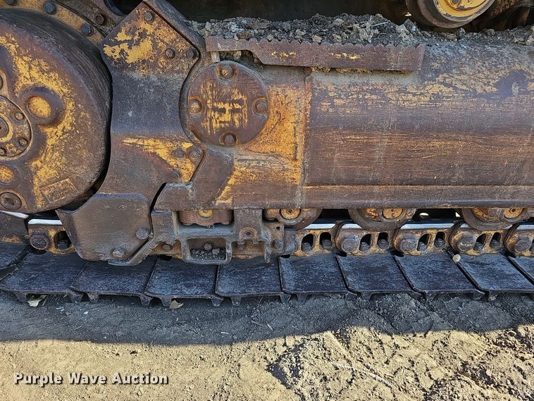 image for item DQ8473 2001 Caterpillar 963C track loader