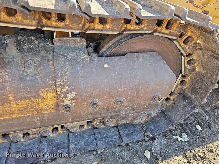 image for item DQ8473 2001 Caterpillar 963C track loader