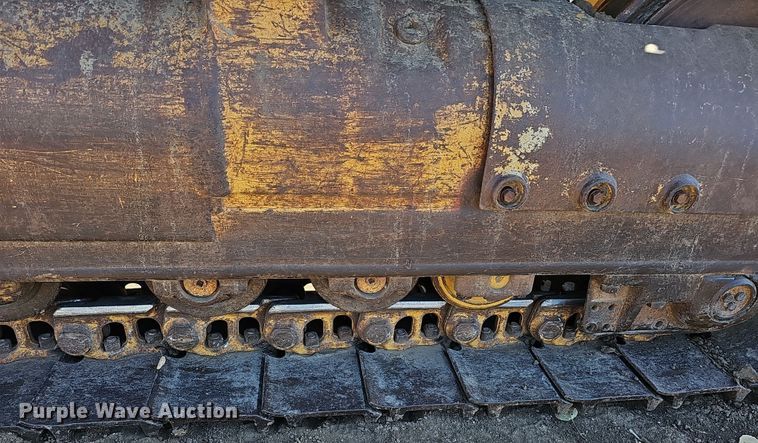 image for item DQ8473 2001 Caterpillar 963C track loader