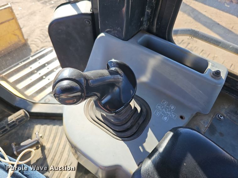 image for item DQ8474 2008 Komatsu D51PX-22 dozer