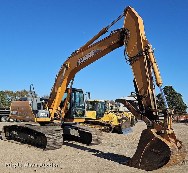 image for item DQ8475 2010 Case CX240B excavator