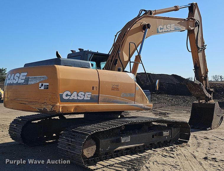 image for item DQ8475 2010 Case CX240B excavator