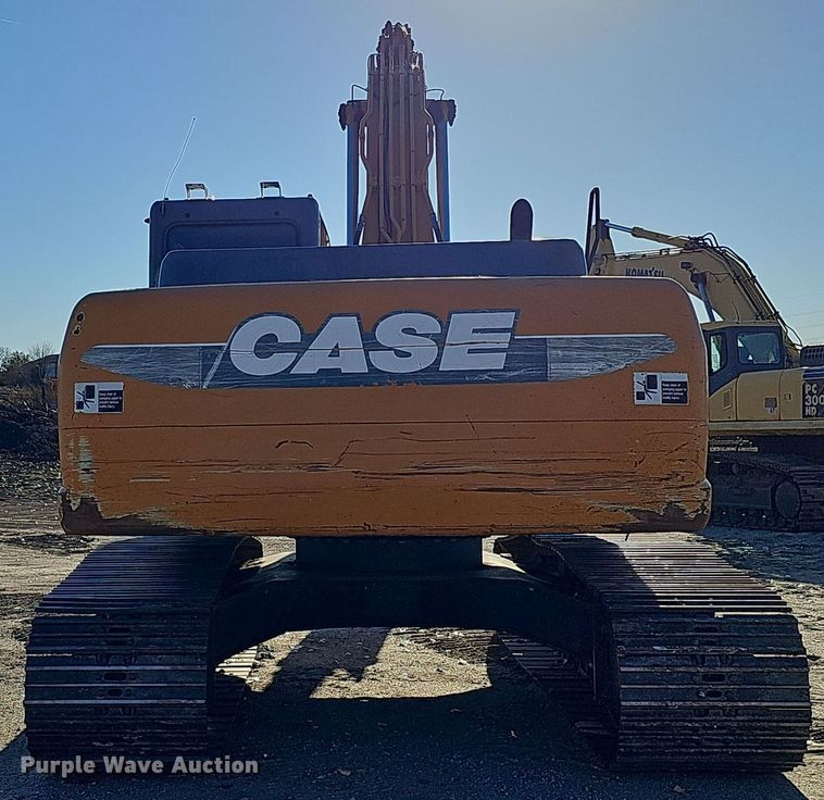 image for item DQ8475 2010 Case CX240B excavator
